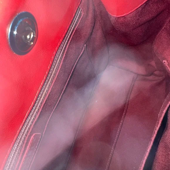 CHANEL Red Patent Quilted Tote - Picture 7 of 14